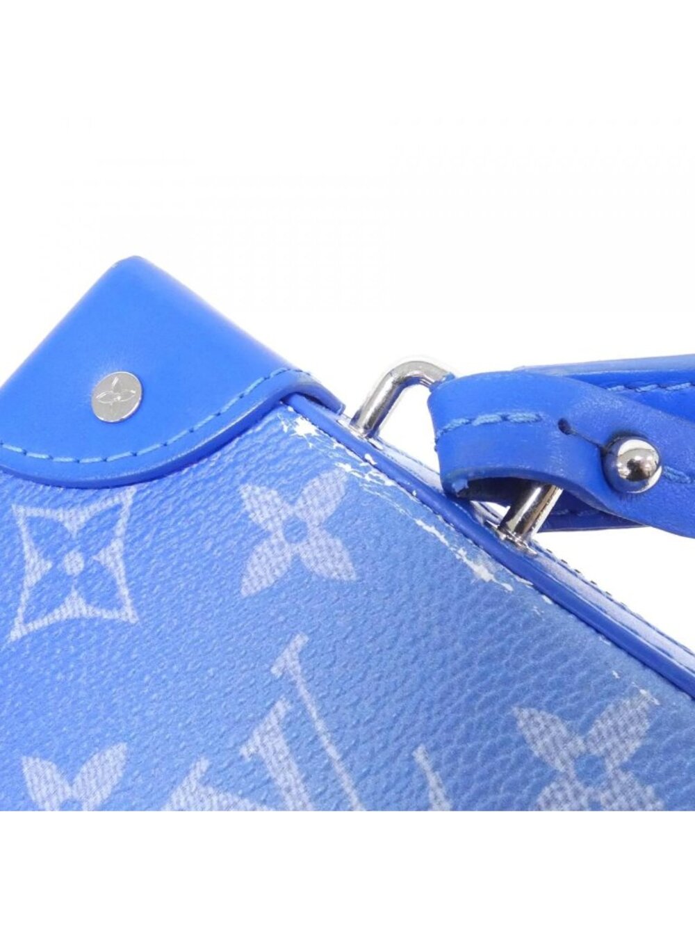 Louis Vuitton Monogram LV Clouds Soft Trunk Wallet - Picture 6 of 10